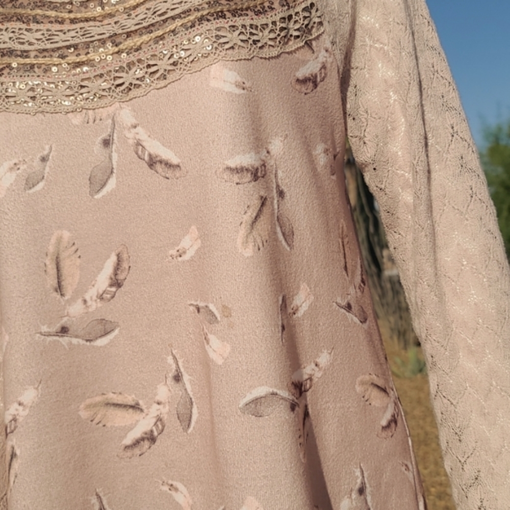 One September Aves Feather BoHo Mixed Media Top M - Picture 8 of 13